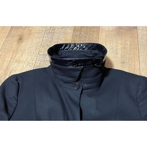 Akris Punto Black Wool Stretch Coat Size 10 Swiss Made Structured Shoulders - Picture 10 of 16
